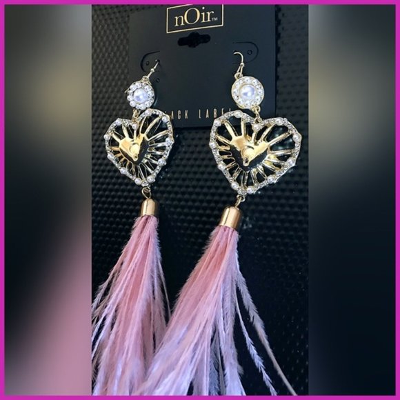 NWT nOir Feather Pearl Gold Heart Earrings - Picture 2 of 3